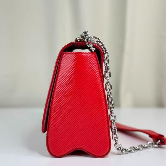 Louis Vuitton Red Epi Leather Twist Shoulder Bag Crossbody with Iconic LV Logo - Picture 2 of 10